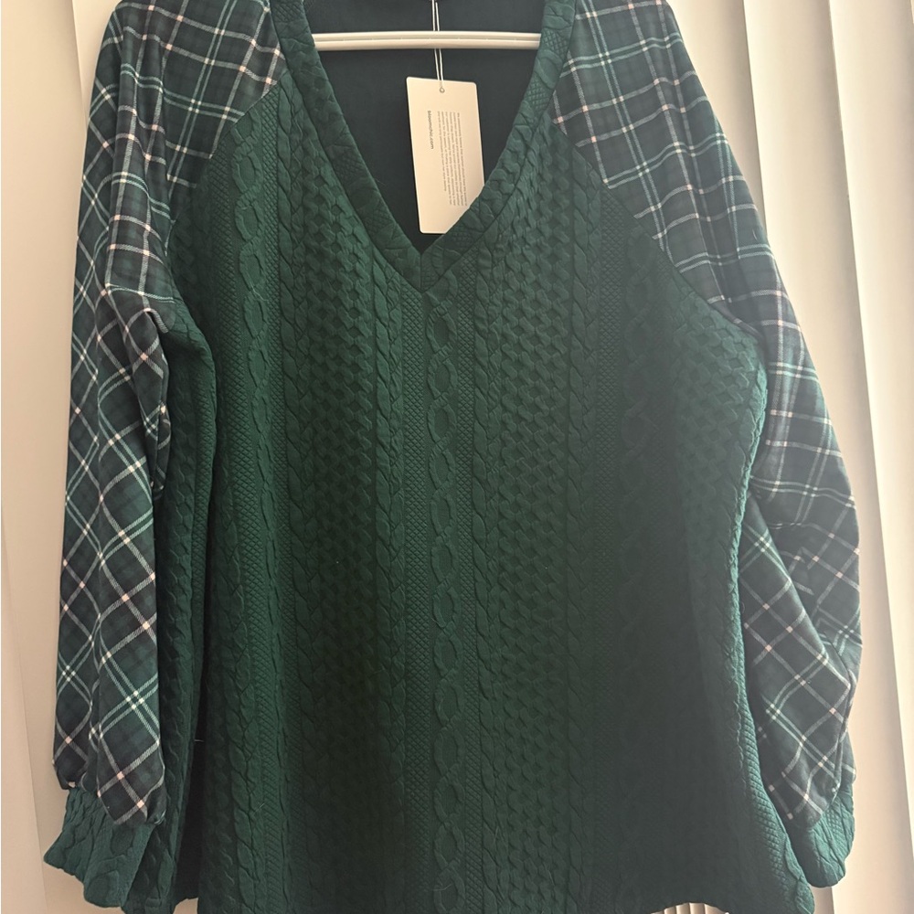 BloomChic Dark Green Sweater
